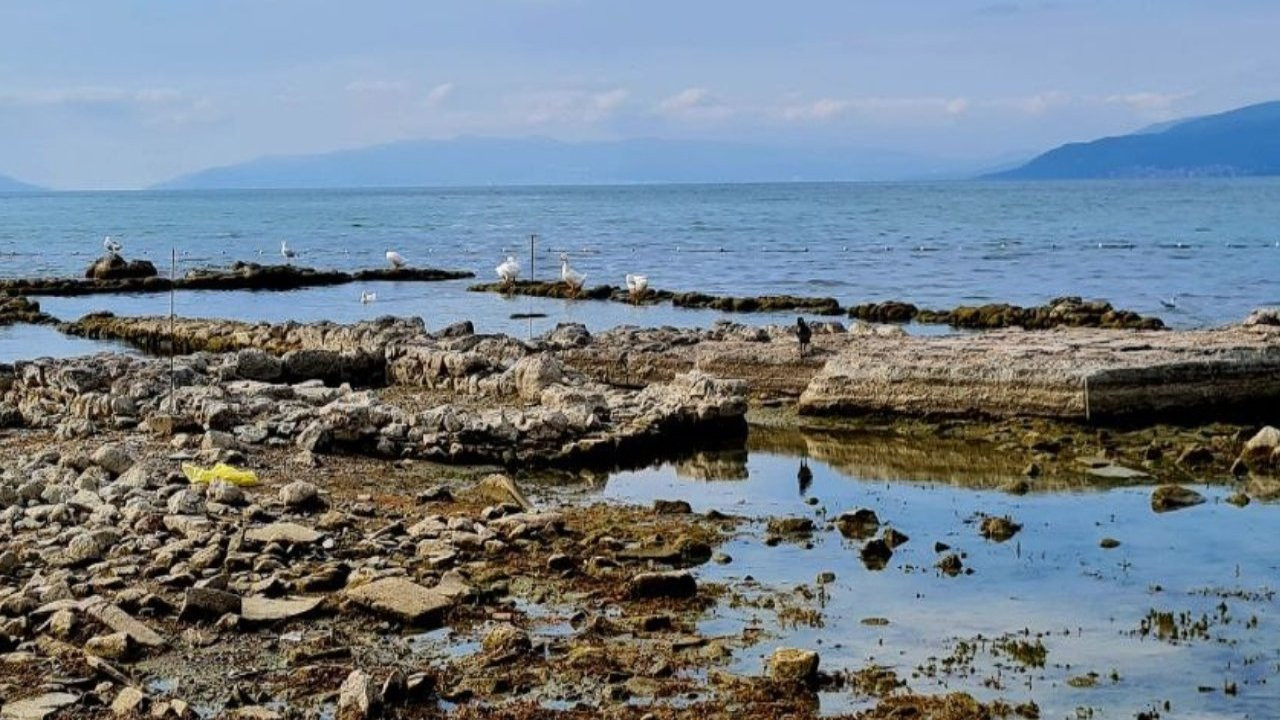 iznik gölü bazilikası