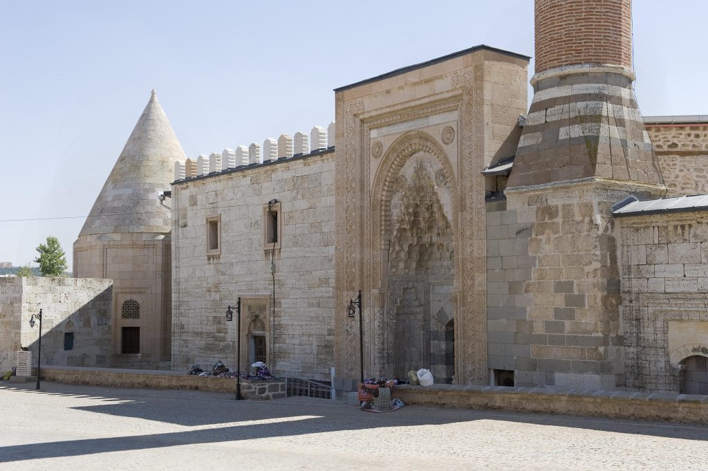 beysehir esrefoglu cami